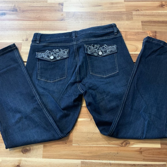 White House Black Market Boot Leg size 10R - Picture 7 of 8